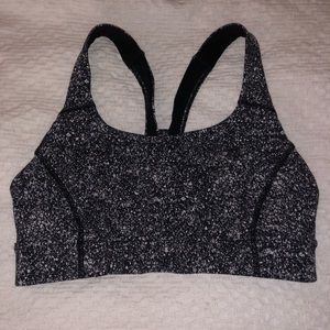 lululemon sports bra